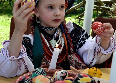 Ukraiņu nacionālais lepnums – Lieldienu olu “pysanky” pērn ierakstīts UNESCO ) cilvēces nemateriālā kultūras mantojuma reprezentatīvajā sarakstā.