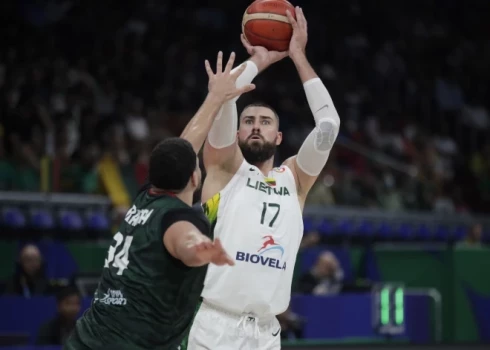 Jons Valančūns pēdējo reizi Lietuvas izlases formu vilka pirms diviem gadiem.