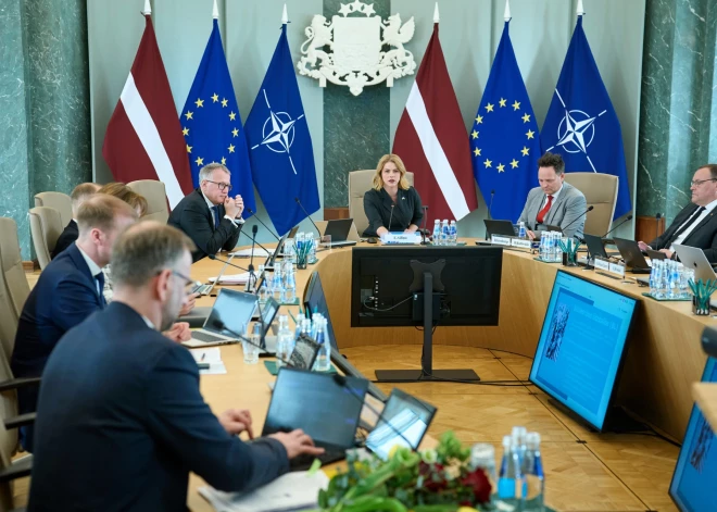 Kādiem uzņēmumiem valdēs un padomēs vajadzēs nodrošināt sieviešu un vīriešu līdzsvarotu pārstāvību