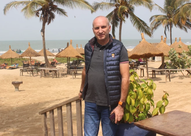 Komponista Borisa Rezņika dēls Oļegs pārcēlies uz Gambiju un attīsta Āfrikas miljonāru biznesu