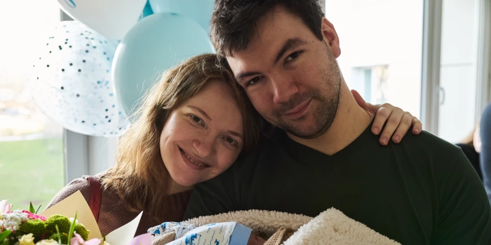 Anastasija ir ļoti pateicīga vīram, kas bērniņa pasaulē nākšanas brīdī bija līdzās un atbalstīja mīļoto sievu.