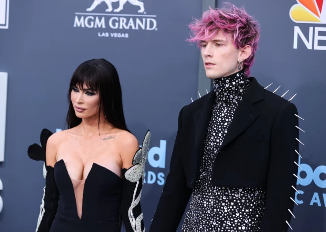 "Viņi nosauca viņu par Debešķīgo sēklu?!" – fani neizpratnē par Meganas Foksas un Machine Gun Kelly meitas vārdu