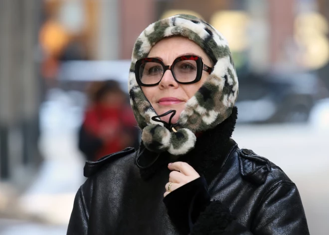 Cepuru varā - Indra Vilipsone un viņas galvassegas, kas nevienu neatstāj vienaldzīgu