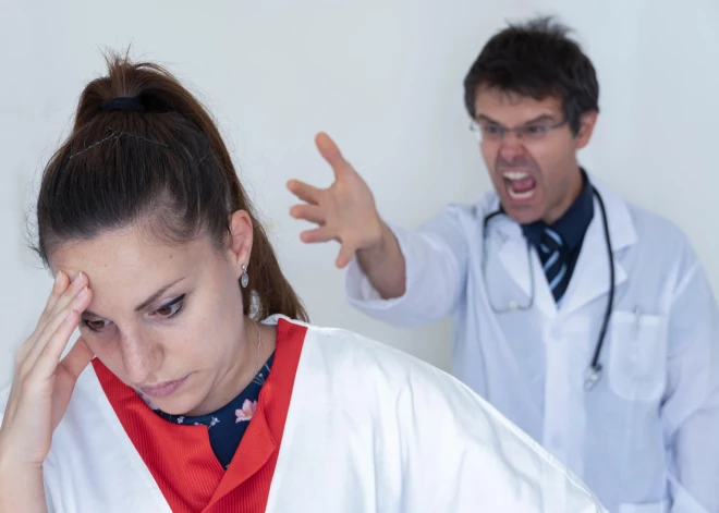 Ārsts nevis ārstē, bet gan kaitē. Kur sūdzēties un kas veic pārbaudi?