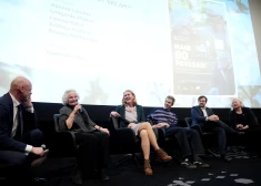 Režisores Agneses Laizānes debijas dokumentālā filma “Mani 80 pavasari”, kas šogad saņēmusi “Lielā Kristapa” balvu kā labākā debijas filma, no 4. aprīļa ir skatāma kinoteātros visā Latvijā.
