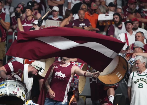 Latvijas basketbola fani 2024. gada Parīzes olimpisko spēļu kvalifikācijas turnīrā.