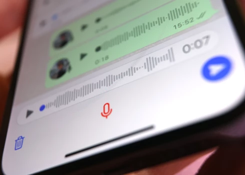 Soli pa solim digitālais laikmets ir izveidojis deformētu realitāti, kurā sabiedrībai kaitīga uzvedība tiek maskēta kā ikdienišķi notikumi.