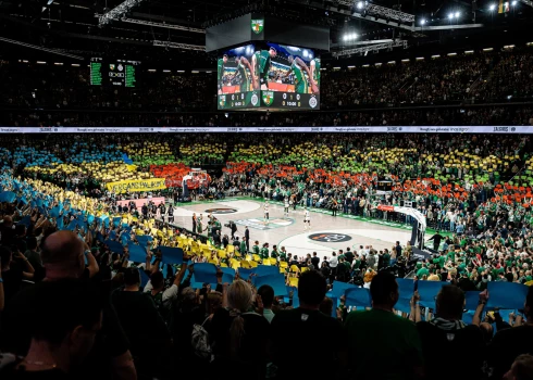 Kauņas kluba fani pirms spēles vienojās atbalsta akcijā.