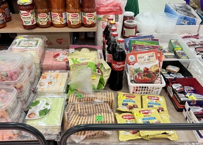 Ни шоколада Бабаевского, ни пряника Тульского... Нацблок предлагает запретить в Латвии любые товары из России и Беларуси