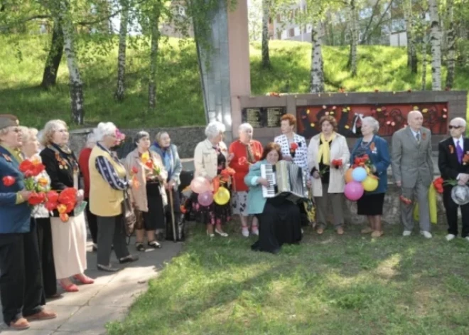 Daugavpils pensionāru biedrība "Krona" nesaņems valsts finansējumu, par spīti Saeimas balsojumam: iebildis Valsts drošības dienests