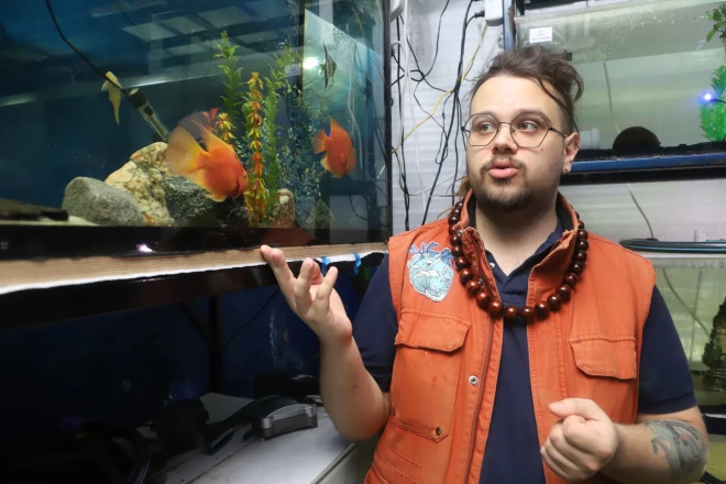 “Mūsu ilgtermiņa mērķis ir ļoti ambiciozs – tēmējam kļūt  par pirmo humāno ūdens mājdzīvnieku saudzētavu arī pasaulē,” saka “AkvaRiga” vadītājs Edvards Siliņš.