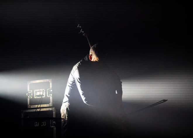 Leģendārā franču kavermūzikas apvienība "Nouvelle Vague" 7. aprīlī uzstājās koncertzālē "Palladium".