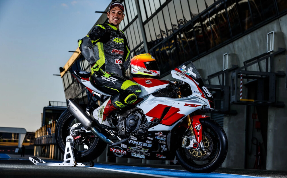 Motošosejas braucējs Rožkalns aizvadījis Lemānas 24 stundu sacīkšu oficiālos testus