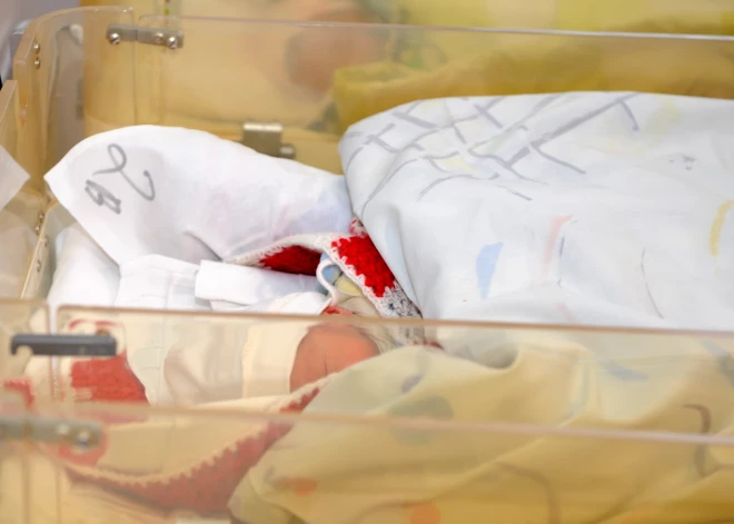 Arī otro šogad Rīgā dzimušo trīnīšu ģimene saņems vienreizēju pabalstu 15 000 eiro apmērā