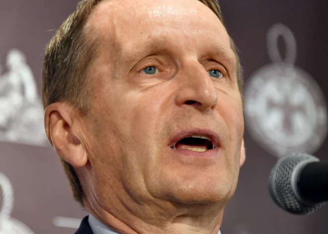 Krievijas spiegu dienests ārdās: Latvija plāno ieriebt 9. maija svinētājiem un apgānīt "atbrīvotāju" kapus