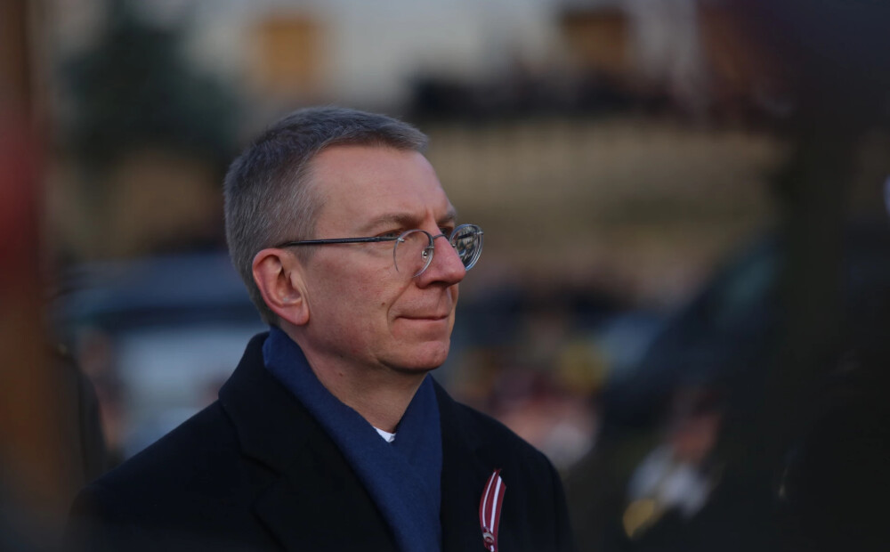 Valsts prezidents Edgars Rinkēvičs atzīst, ka šobrīd esam brīvajā kritienā, kam būtu ātrāk jābeidzas