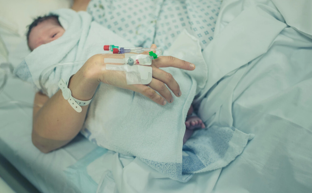 Maija izsaka pateicību svešiniekiem, kuri, paši to nezinot, izglāba viņas dzīvību