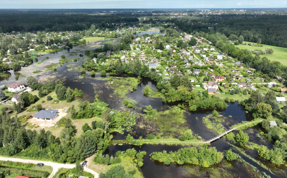 Jelgavas novada domes deputātu kandidāti: skandalozie novadu vadītāji, dīķa piemēslotāja un kosmosa internets
