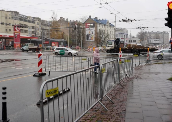 В Риге приступают к ремонту важной для города улицы. Для транспорта вводят ограничения движения