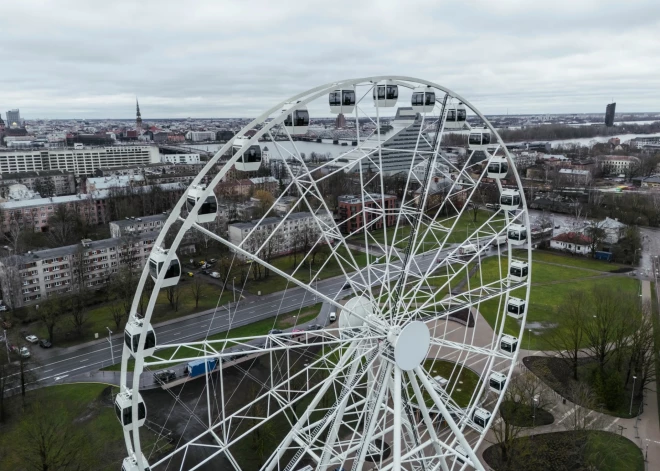 Ищете работу? Рижское колесо обозрения набирает персонал - скоро открытие