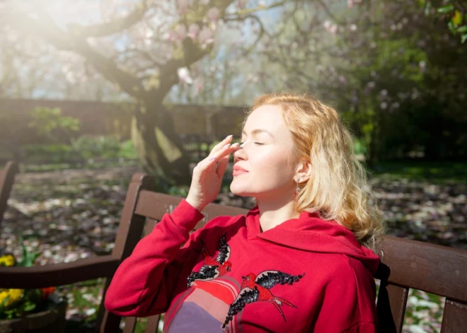 Sejas ādas kopšana pavasarī: kā atrisināt problēmas, ar kurām saskaras teju visi