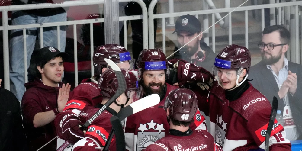 Latvijas hokejisti Rīgā pārbaudes spēlē pieveic Somiju – pirmo reizi kopš 2014. gada.