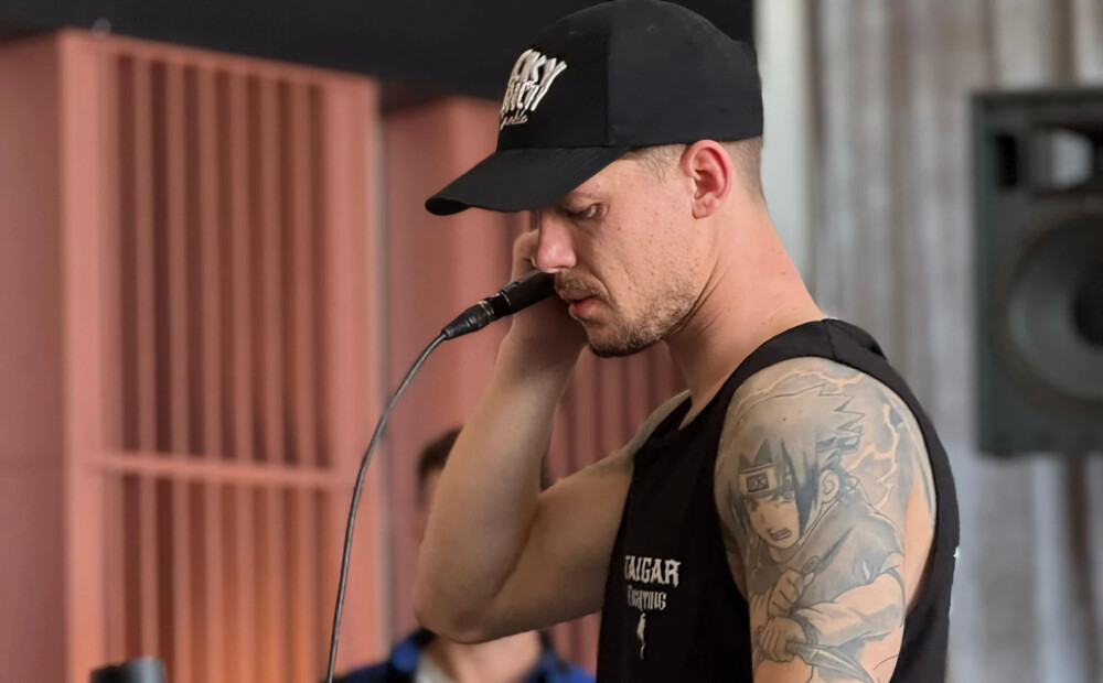 Reperis Deniss sola šovu, kādu “Palladium” skatuve vēl nav pieredzējusi