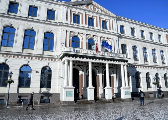 Vēlēšanās Rīgā pirmais numurs izlozēts "Gods kalpot Rīgai" un Zaļo un Zemnieku savienības kopīgajam sarakstam