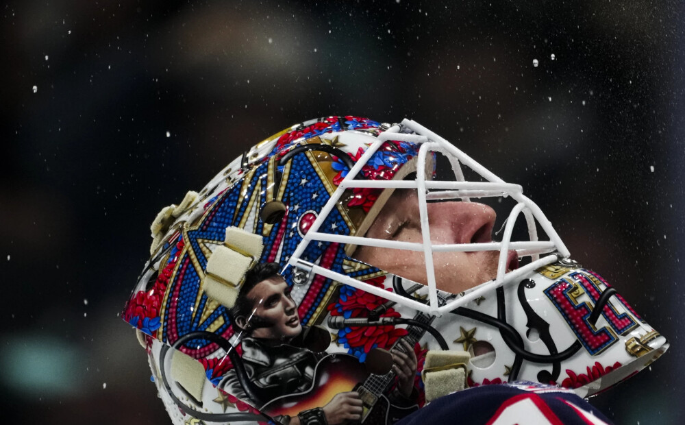 "Blue Jackets" vārsargs Elvis Merzļikins traumēts treniņā