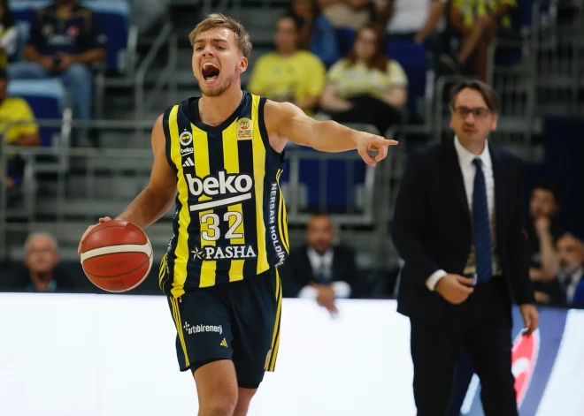 Artūra Žagara "Fenerbahce" nodrošina otro vietu Eirolīgas pamatturnīrā