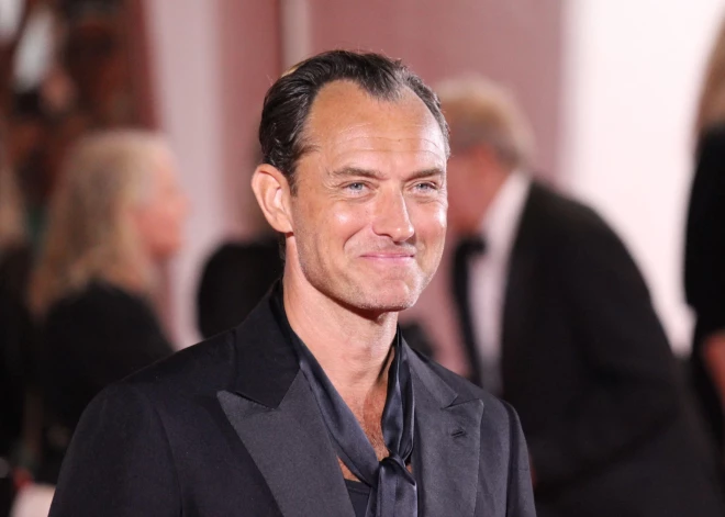 Голливудская суперзвезда Джуд Лоу огорчил поклонников в Латвии