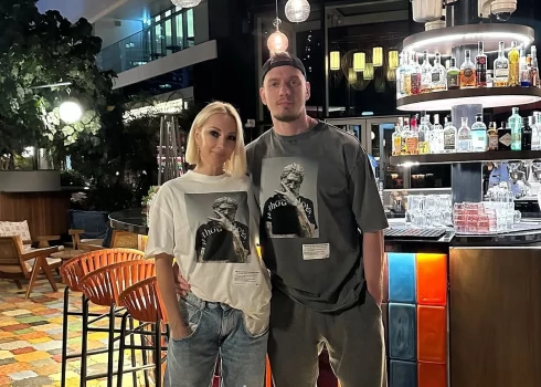 Лера Кудрявцева и Игорь Макаров три месяца назад в Дубае.
