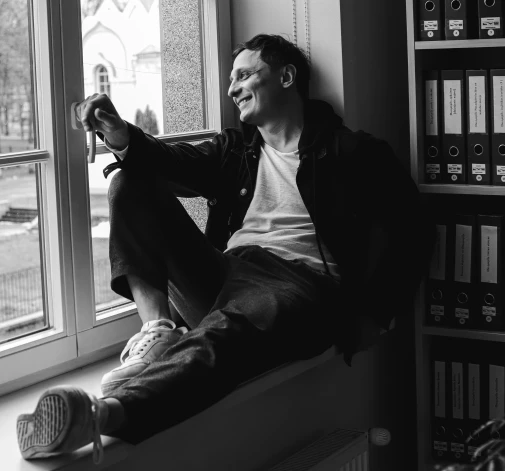 «Я в хорошем смысле завидую латышам, которые с гордостью говорят о достижениях своего народа», — признается актер Даугавпилсского театра Вадим Богданов.