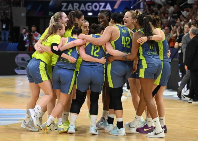 Prāgas basketbolistes uzvar arī otru turku grandu un triumfē FIBA Eirolīgā