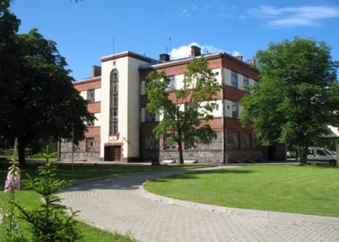 Pāles pamatskola.