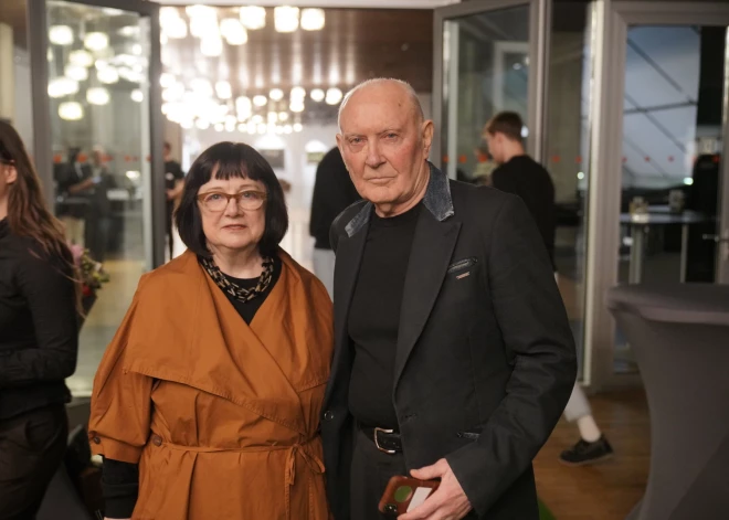 Juris Bartkevičs un Baiba Rubesa kopā ir jau gadu desmitiem, bet arvien neprecēti