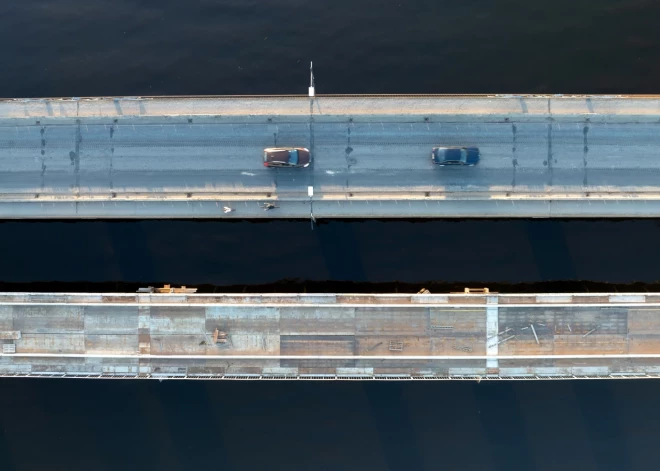 Satiksme uz Salacgrīvas pagaidu tilta ir atjaunota