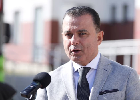 Министр здравоохранения Хосам Абу Мери.