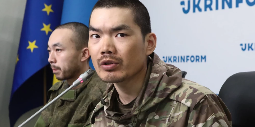 Guandžuns piebilst, ka "Krievija nemaz nav tik spēcīga kā viņi apgalvo, savukārt Ukraina neesot tik atpalikusi kā norāda Krievija".