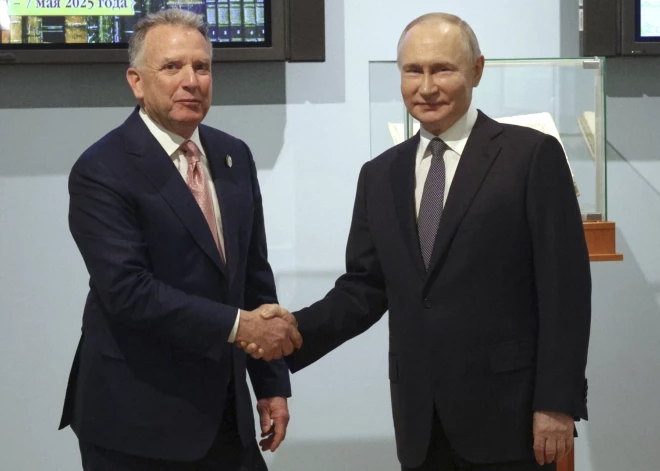 Tramps saglabā uzticību Putinam: ASV neatbalsta G7 paziņojumu, kurā nosoda Krievijas šogad asiņaināko uzbrukumu Ukrainas civiliedzīvotājiem, Sumos nogalinot 34 cilvēkus