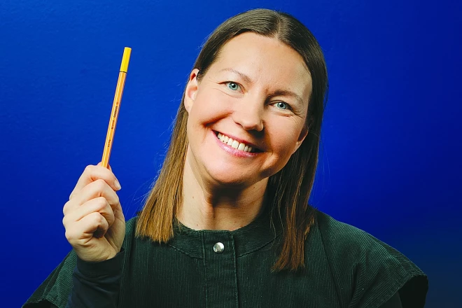 Paņem tīru zīmuli vai pildspalvu