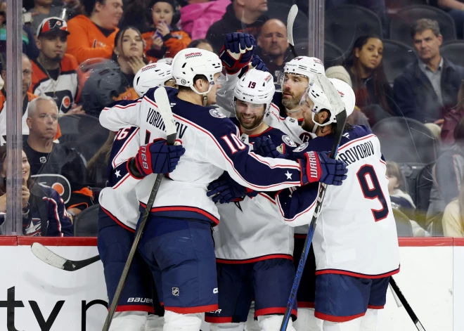 Bez Merzļikina Kolumbusas "Blue Jackets" vēl saglabā izredzes sasniegt NHL izslēgšanas spēles