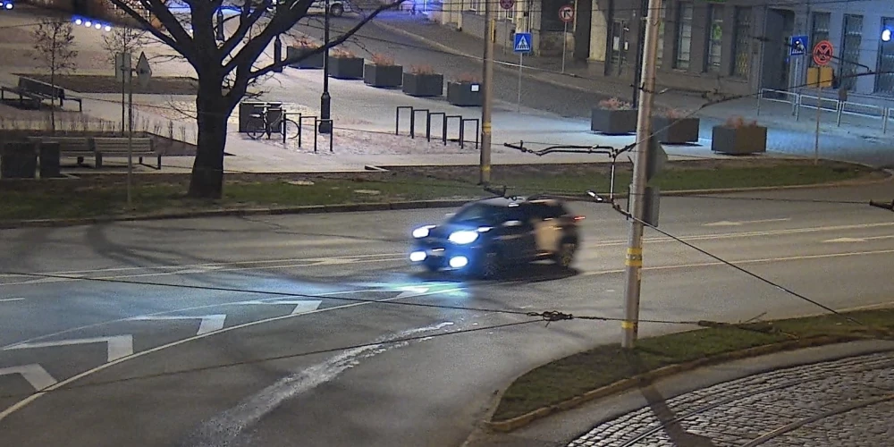 Attēls no pilsētas videonovērošanas kameras.