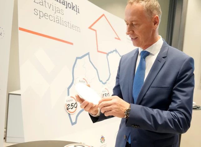 “Jaunās vienotības” sarakstā ar pirmo numuru atkal startē Alūksnes novada domes priekšsēdētājs Dzintars Adlers.