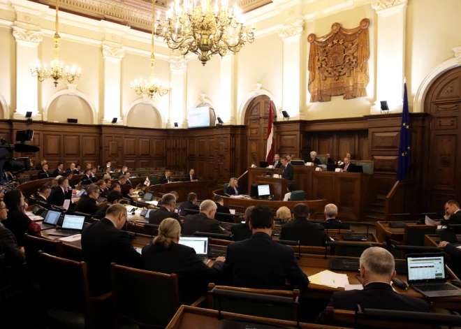 А у депутатов - каникулы!