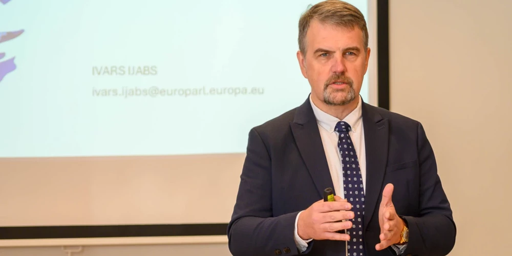 Ivars Ijabs, Eiropas Parlamenta deputāts "Renew Europe".