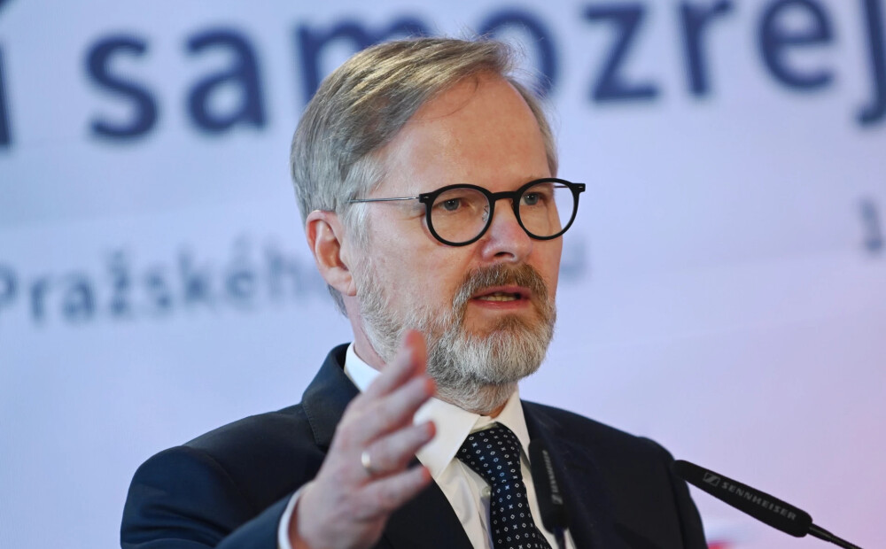 Čehijas premjers: "Pirmo reizi vēsturē Čehijai tiek piegādāta nafta, kas nenāk no Krievijas"