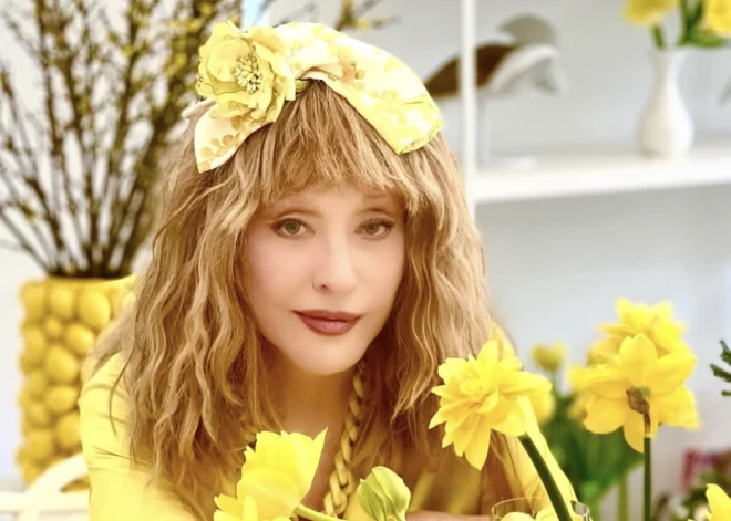 "Paldies faniem un ienaidniekiem," Alla Pugačova pēc savas dzimšanas dienas publicē video uzrunu