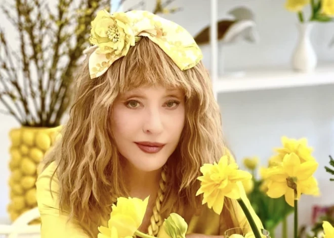 "Спасибо и поклонникам, и врагам": Пугачева опубликовала видеообращение после своего дня рождения