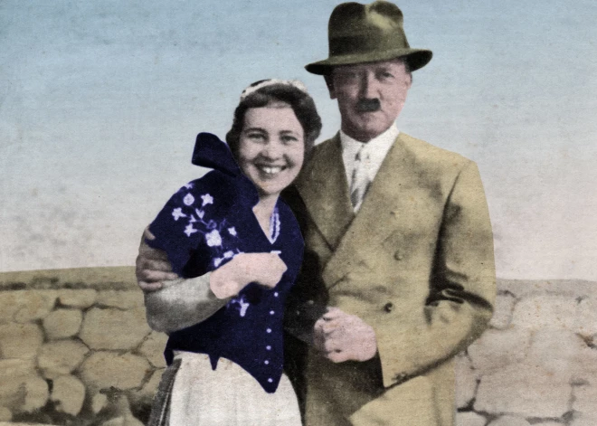 Meli un baumas par Ādolfa Hitlera nāvi: kā pirms 80 gadiem ziņoja par fīrera pašnāvību